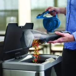 Black & Decker Aspirateur Portatif Dustbuster De Black + Decker, Batterie Li-ion, Bleu Océan 11 Black & Decker Aspirateur Portatif Dustbuster De Black + Decker, Batterie Li-ion, Bleu Océan -magasin d'appareils de cuisine 00277369e L