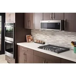 Four à Micro-ondes à Profil Bas Avec Hotte Intégrée Whirlpool, 900 W, 1,1 Pi³, Acier Inoxydable Résistant Aux Taches 7 Four à Micro-ondes à Profil Bas Avec Hotte Intégrée Whirlpool, 900 W, 1,1 Pi³, Acier Inoxydable Résistant Aux Taches -magasin d'appareils de cuisine 30005767c L