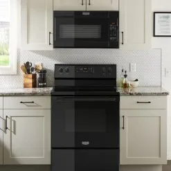 Four à Micro-ondes à Hotte Intégrée Maytag Avec Fonction Dual Crisp, 1,9 Pi3, 950 Watts, Noir 10 Four à Micro-ondes à Hotte Intégrée Maytag Avec Fonction Dual Crisp, 1,9 Pi3, 950 Watts, Noir -magasin d'appareils de cuisine 30006530d L