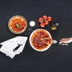 Ensemble De 6 Pièces Pour La Cuisson Des Pizzas Pour Friteuse à Air MAXX Par Kalorik 10 Ensemble De 6 Pièces Pour La Cuisson Des Pizzas Pour Friteuse à Air MAXX Par Kalorik -magasin d'appareils de cuisine 332003031 AlternateImage3 l